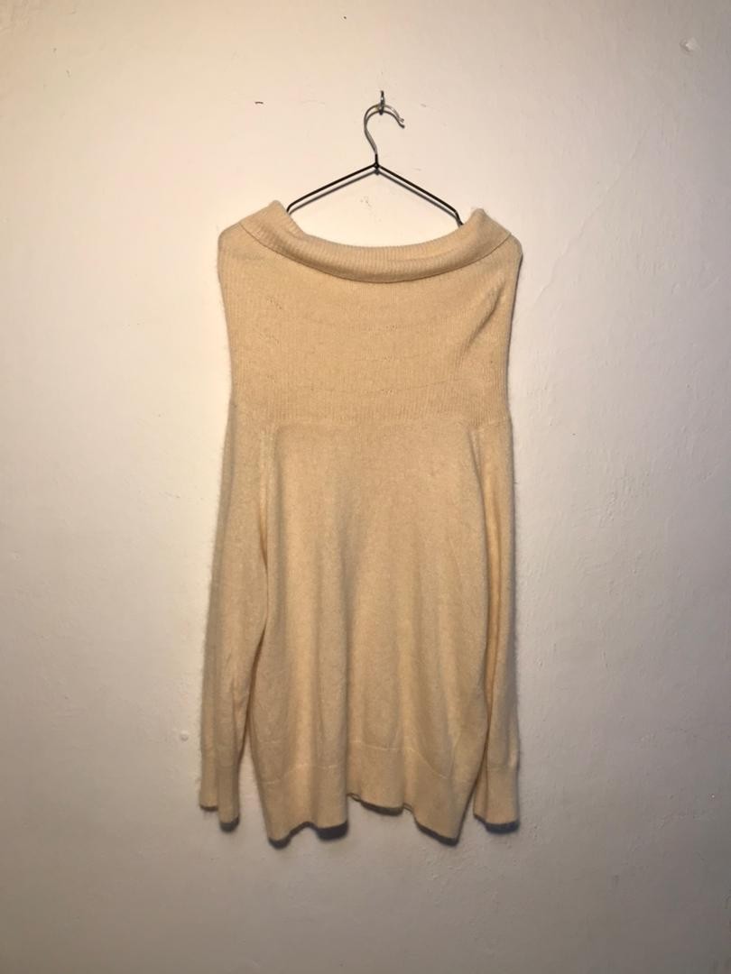 SPIRAL STORE cream knit sweater with cowl neck and long sleeves