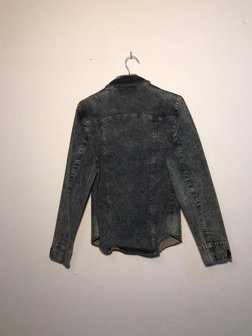 SPIRAL STORE dark wash denim jacket with button closure and collar