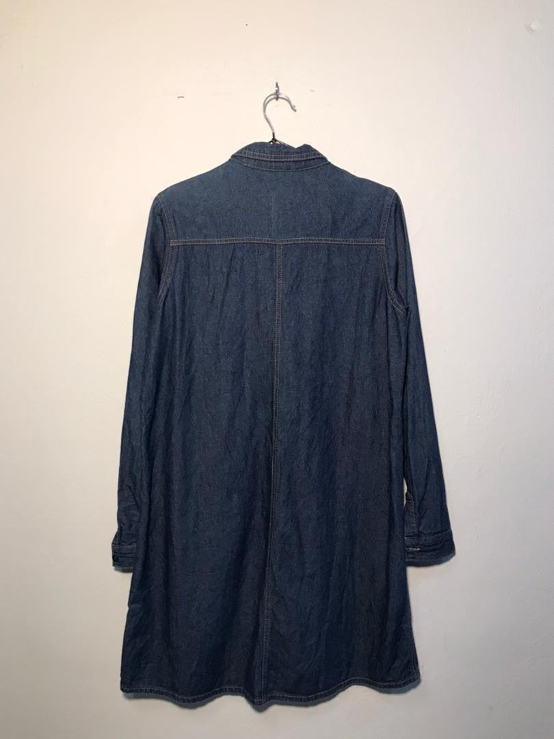 SPIRAL STORE navy blue sleeveless hoodie with drawstring hood, kangaroo pocket, and light blue trim. Cotton blend.